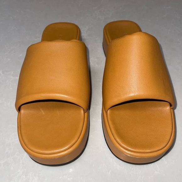 RHODE Chunky Slide Sandals EUC - Picture 3 of 7